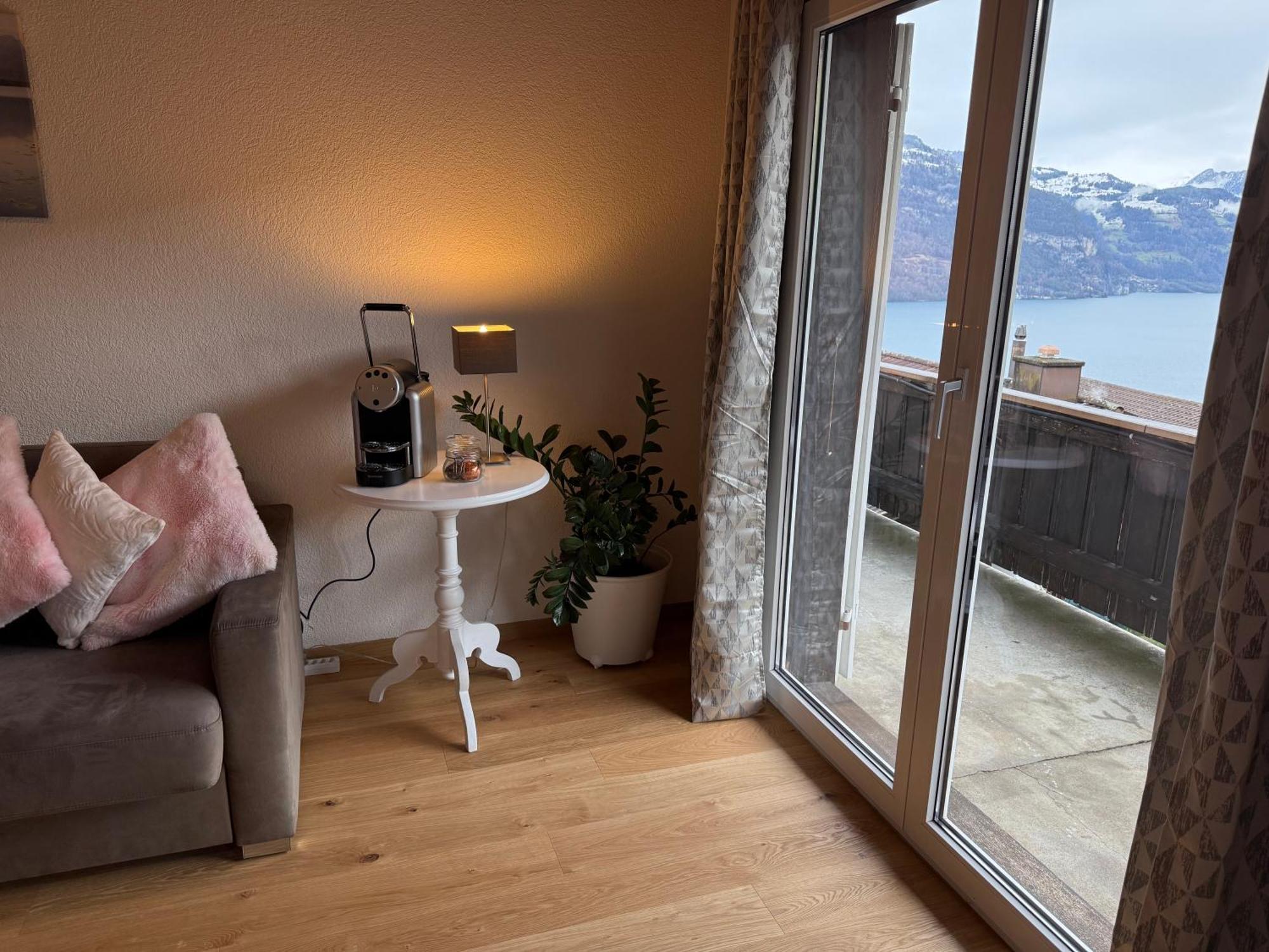 Apartmán Eva'S Seeblick Krattigen Pokoj fotografie